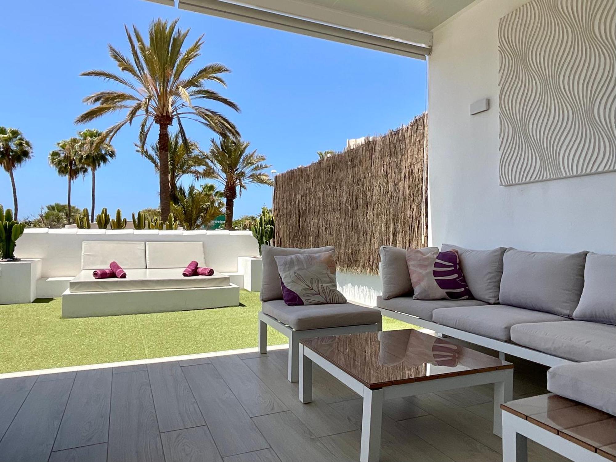 Las Americas Luxury Low-Cost Apartment With Terrace & Views Playa de las Americas  Exterior photo